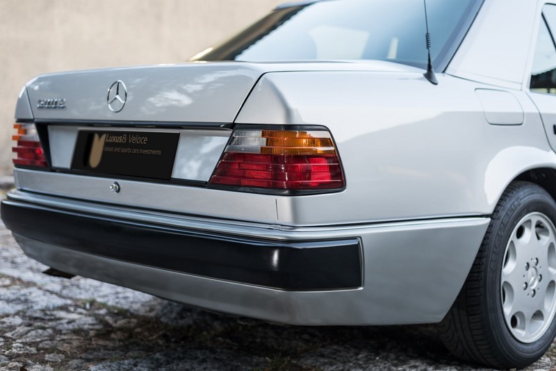 1991 Mercedes-Benz 500 E (W124.036).